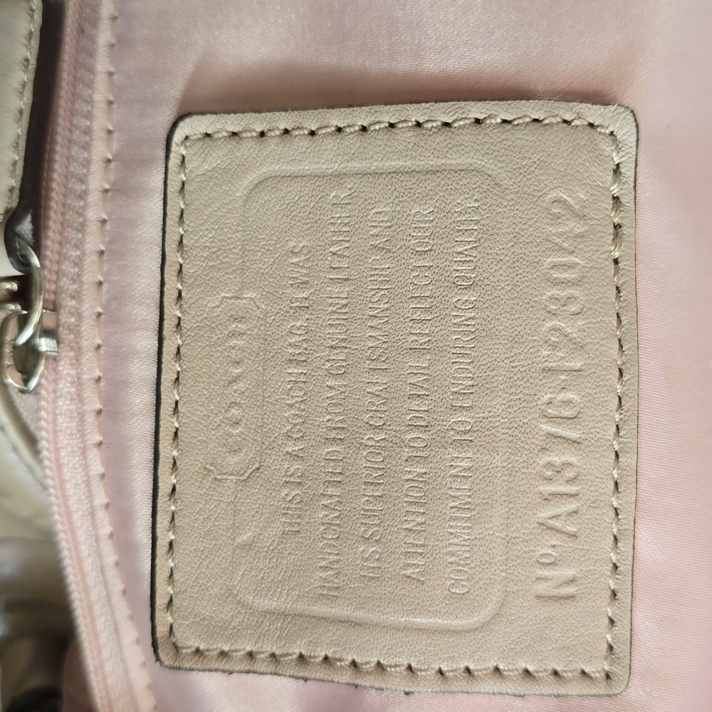 COACH Madison LINDSEY Croc Embossed Large Purse - Picture 14 of 16